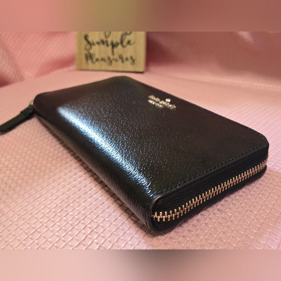 EUC Kate Spade Chelsea Large Continental Wallet - Picture 7 of 10